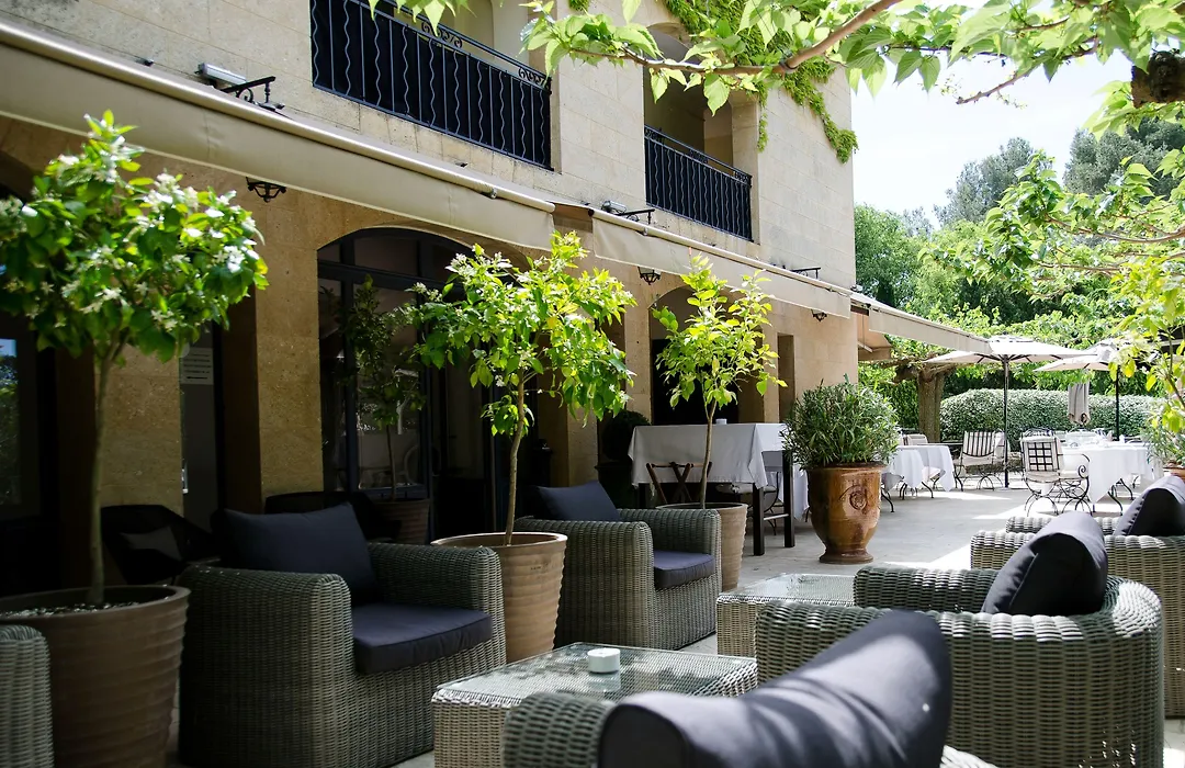 Le Vallon De Valrugues Hotel Spa & Villas-1